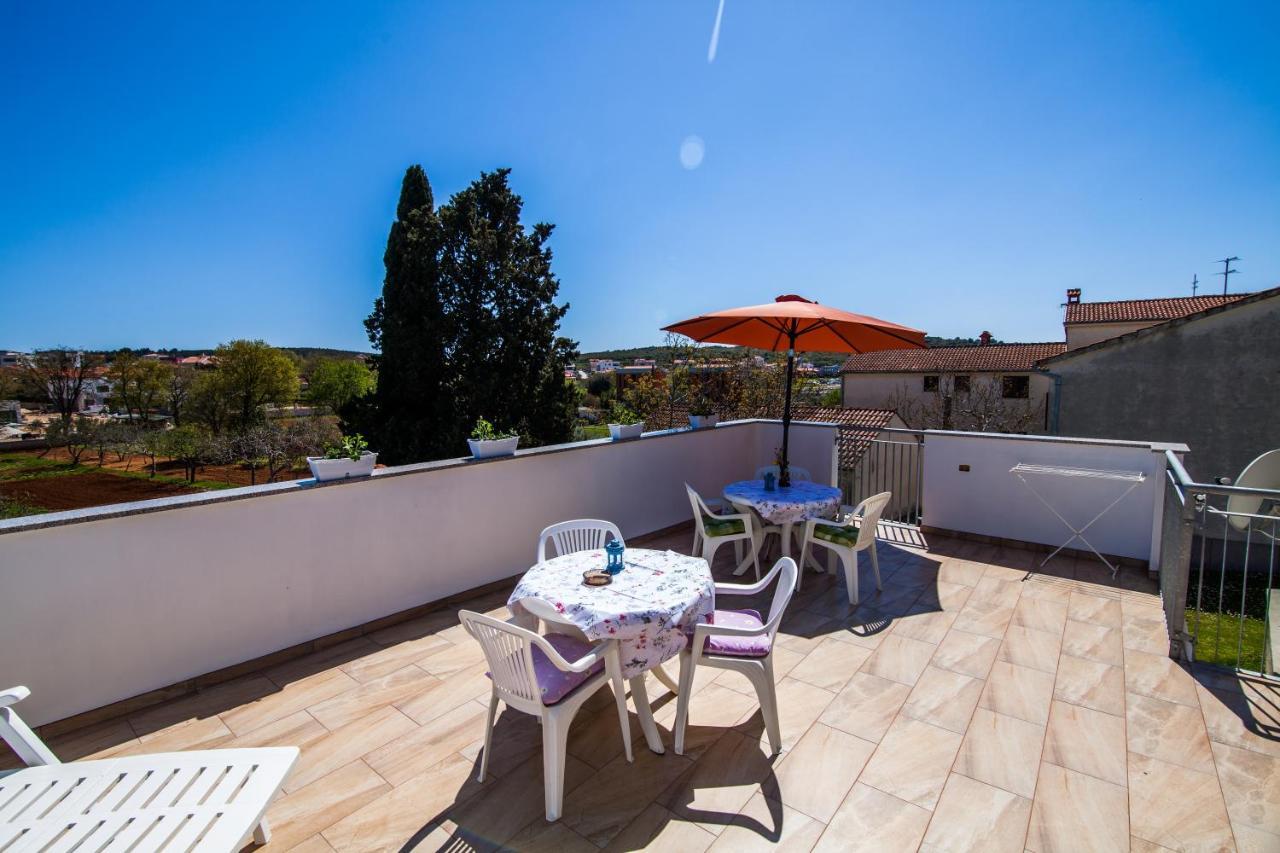 Apartman Kristina Apartment Banjole Bagian luar foto